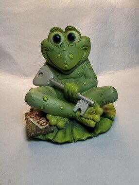 VTG. Holland Studio Craft Sprogz Green Frog Figurine "My New Pad" Signed A. Hull